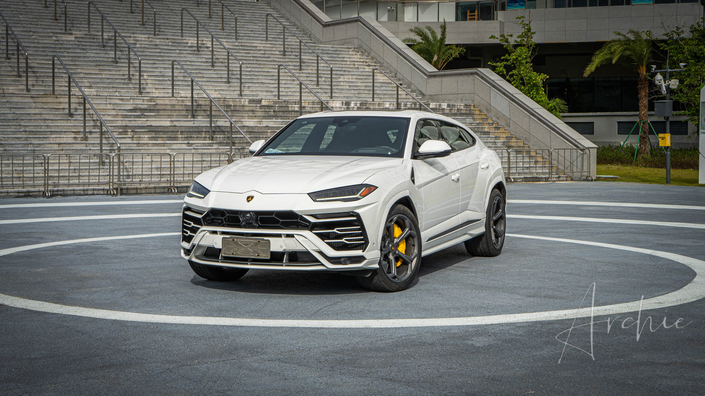 Lamborghini Urus - Private Chauffeur Service