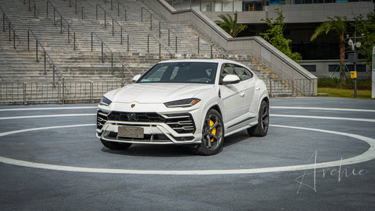Lamborghini Urus - Private Chauffeur Service