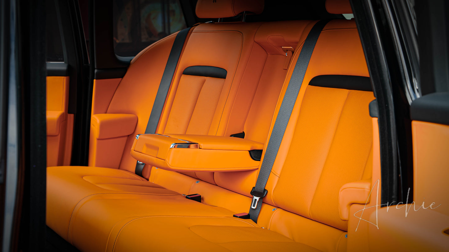 Rolls-Royce Cullinan BB - Private Chauffeur Service.