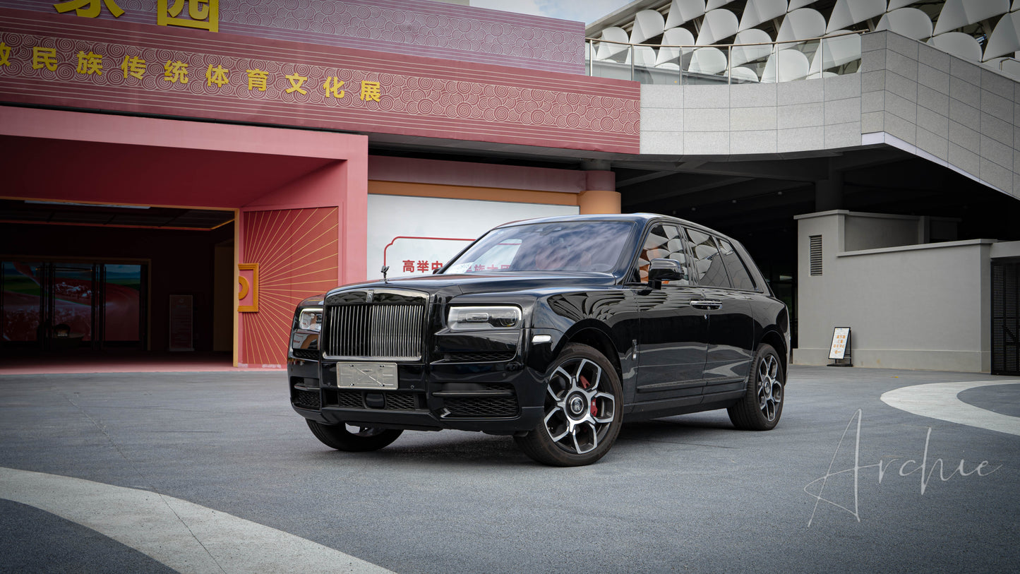 Rolls-Royce Cullinan BB - Private Chauffeur Service.