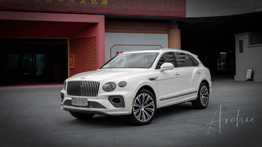 Bentley Bentayga White - Private Chauffeur Service.