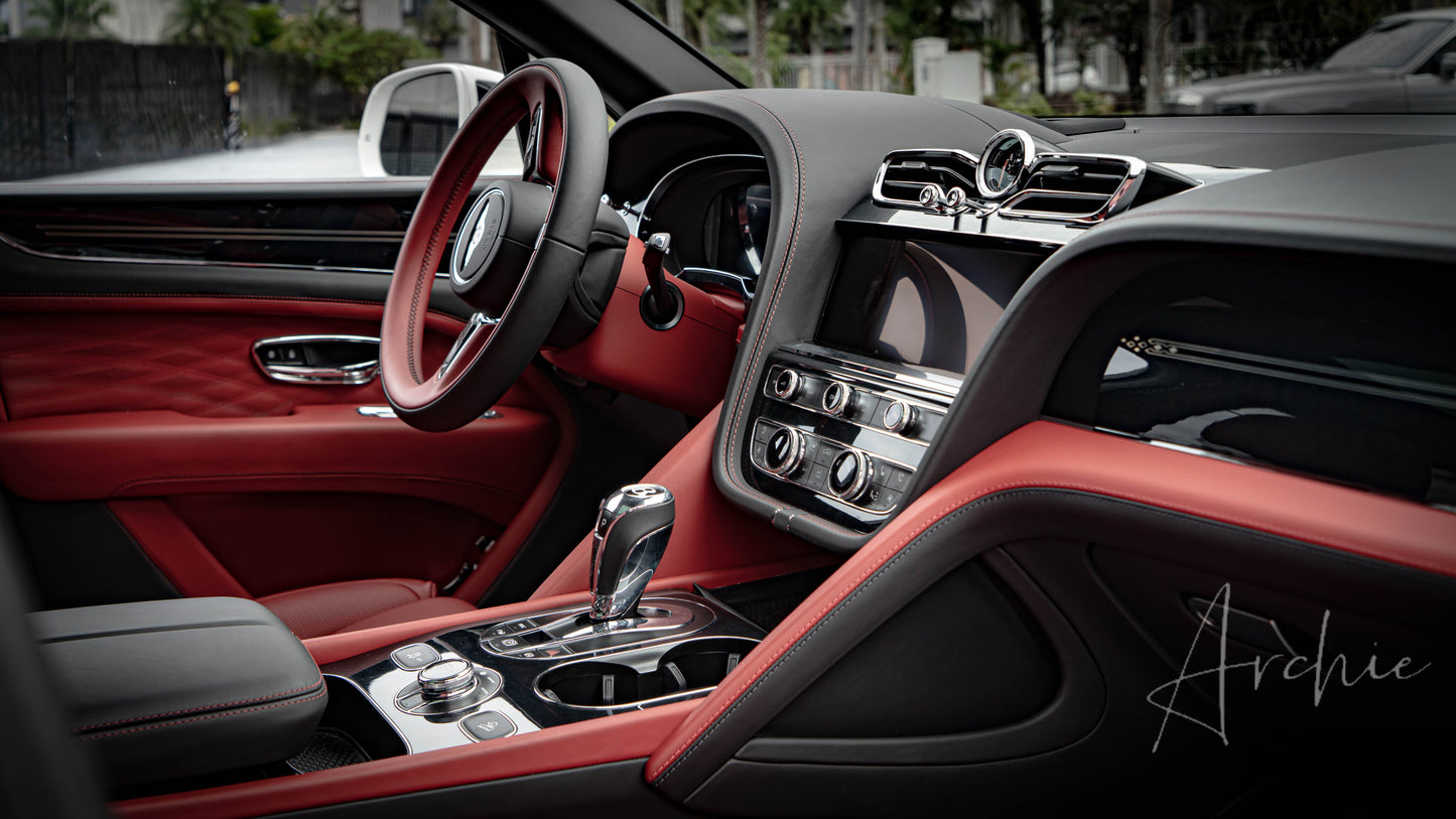 Bentley Bentayga White - Private Chauffeur Service.