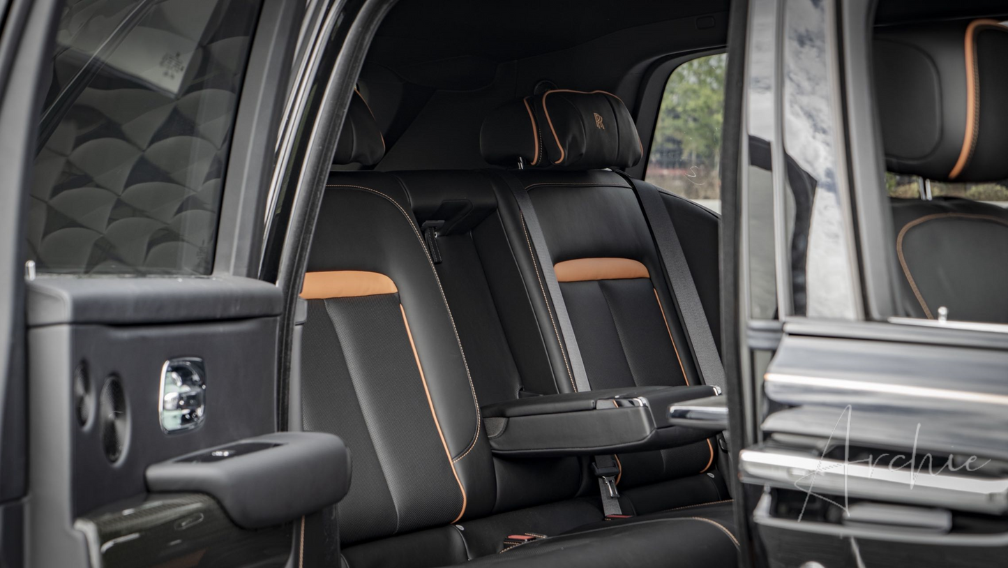 Rolls-Royce Cullinan Black Badge - Private Chauffeur Service.