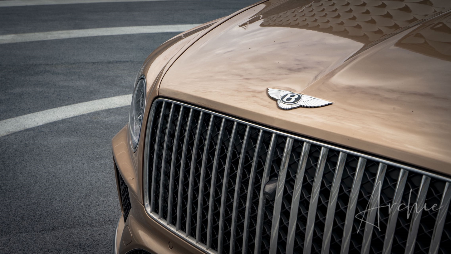 Bentley Bentayga Gold - Private Chauffeur Service.