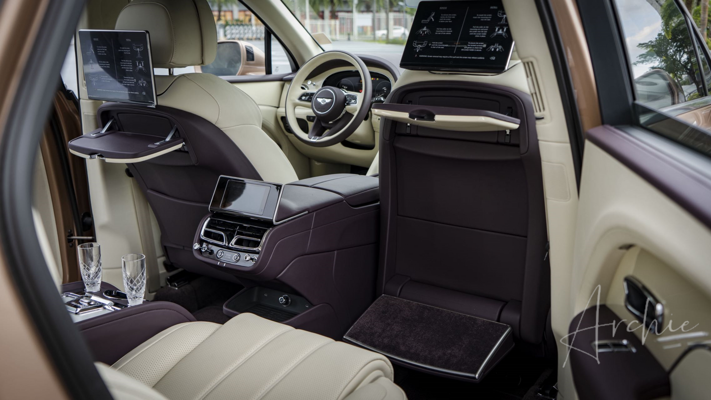 Bentley Bentayga Gold - Private Chauffeur Service.