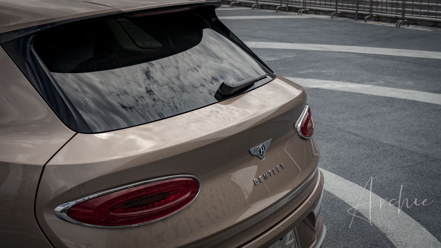 Bentley Bentayga Gold - Private Chauffeur Service.