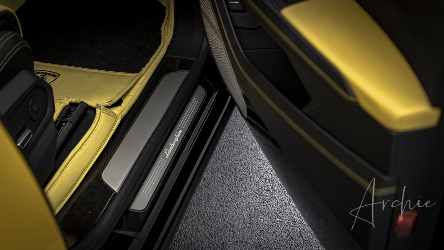 Lamborghini Urus - Private Chauffeur Service