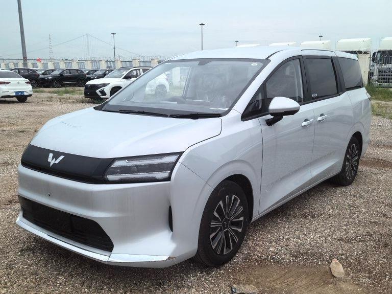 2025 Wuling Starlight 730 EV 500km