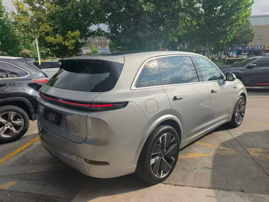 Li Auto L7