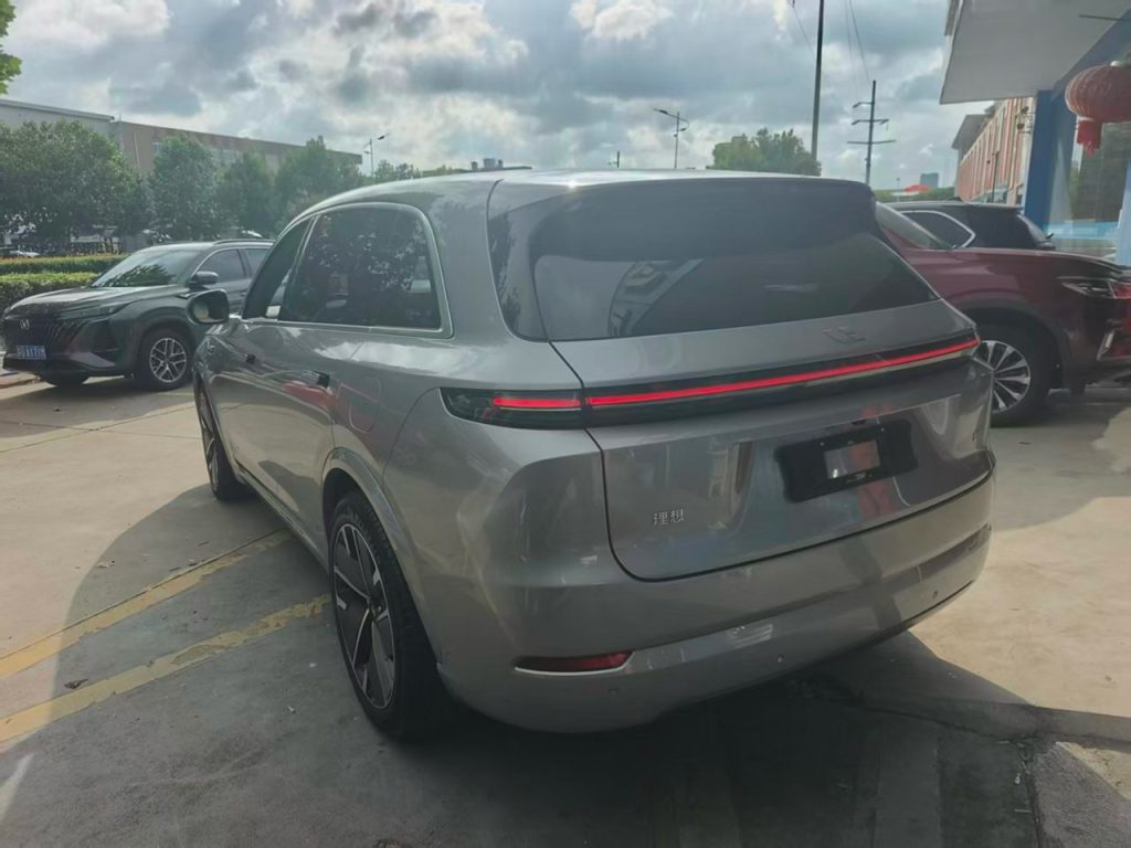 Li Auto L7