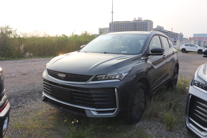 Geely Coolray L