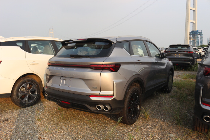 Geely Coolray L