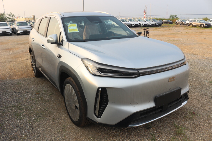 Geely Galaxy M7