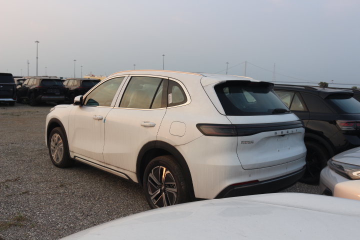 Geely Galaxy 7