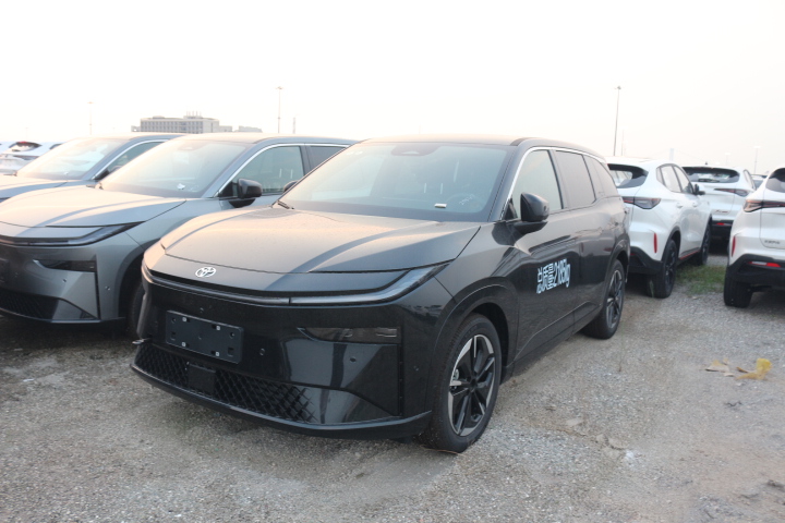 Toyota bZ3X Battery