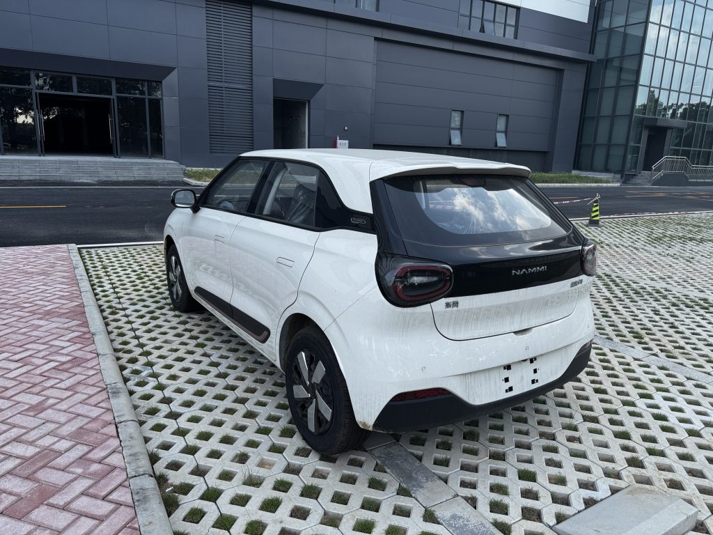 Dongfeng Nammi 01