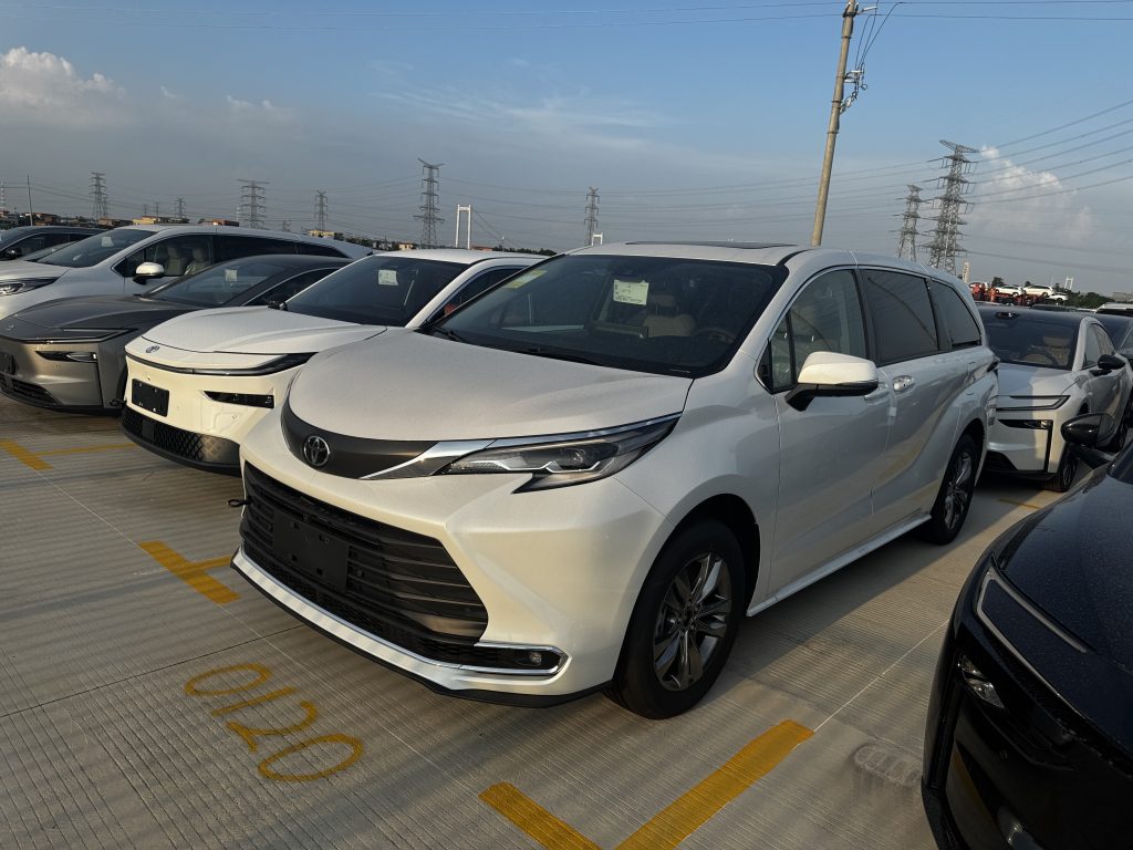 Toyota Sienna