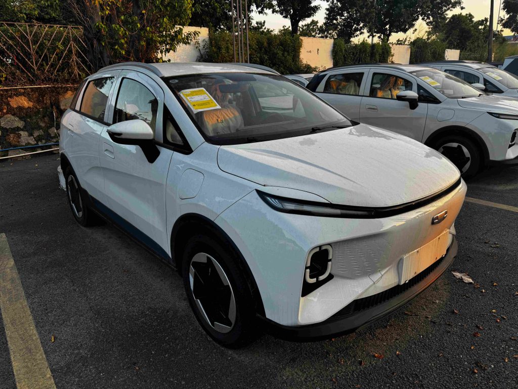 Geely Geometry E Firefly