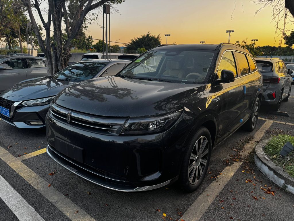 AITO M7 AWD