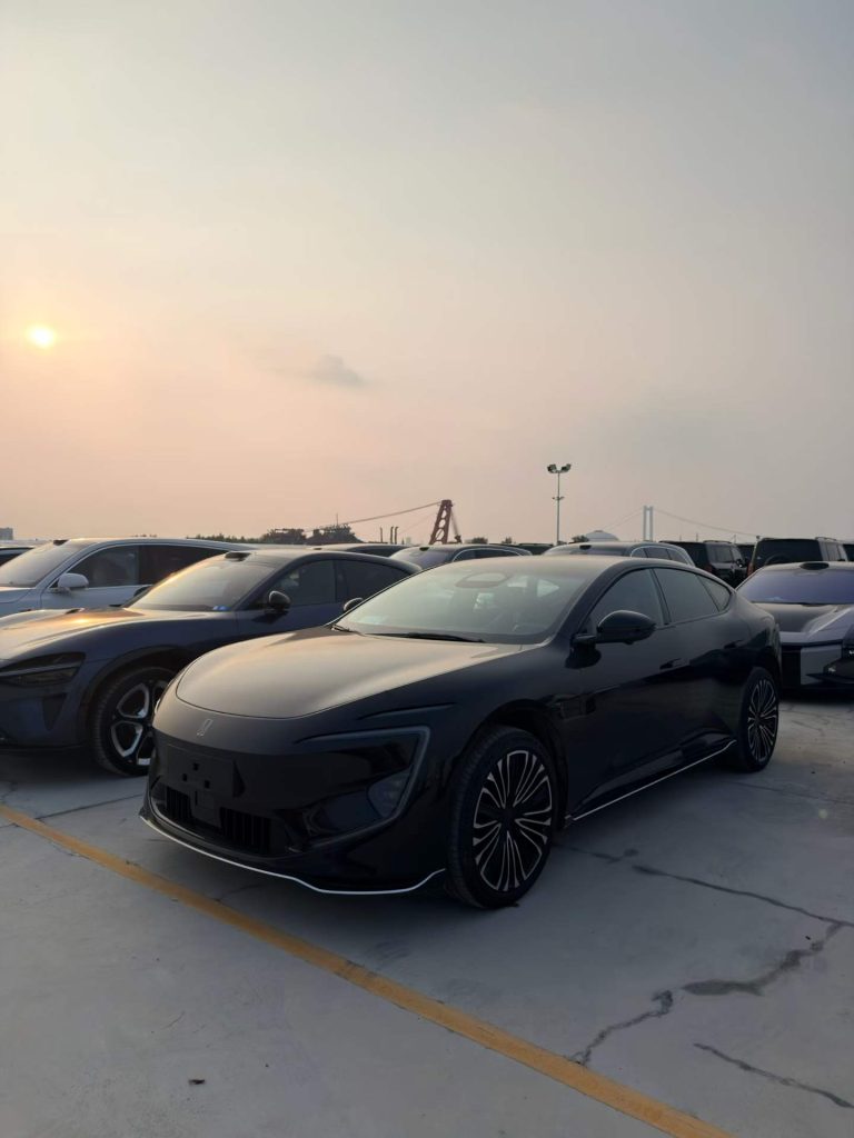 2025 AVATR 12 2026 Ultra AWD — Pre-Owned Flagship Electric Sedan