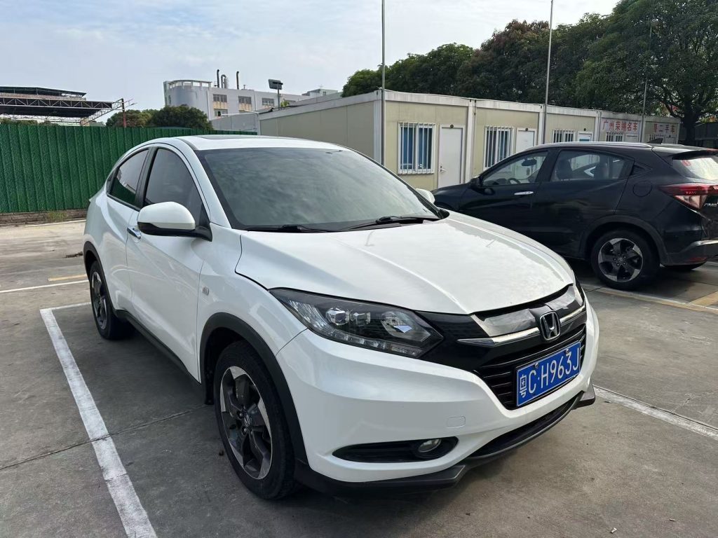 2018 Honda Vezel 1.8L CVT Used SUV, 100,000 km