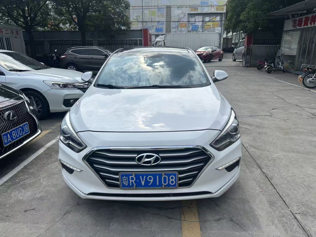 2018 Hyundai Mistra 1.8L CVT Used Sedan, 90,000 km