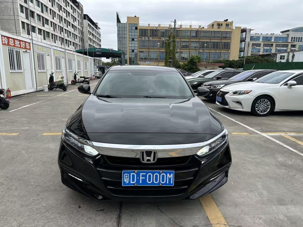 2019 Honda Accord 260 TURBO CVT Used Sedan, 70,000 km