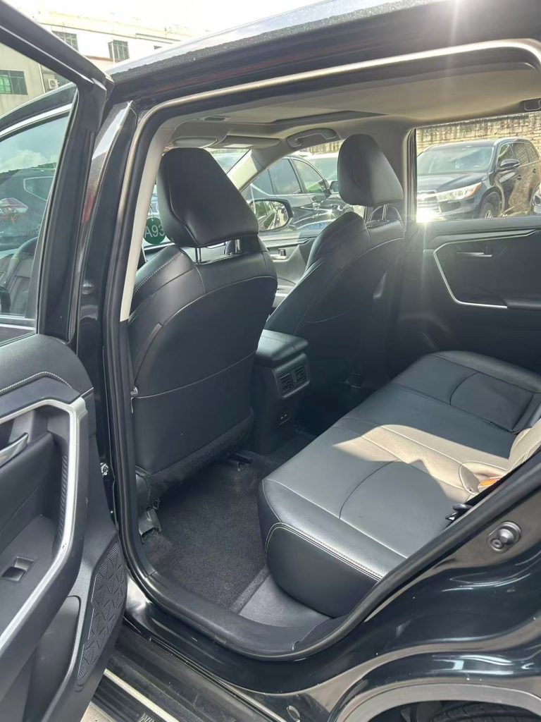 2021 Toyota Wildlander 2.0L CVT Used SUV, 65,000 km