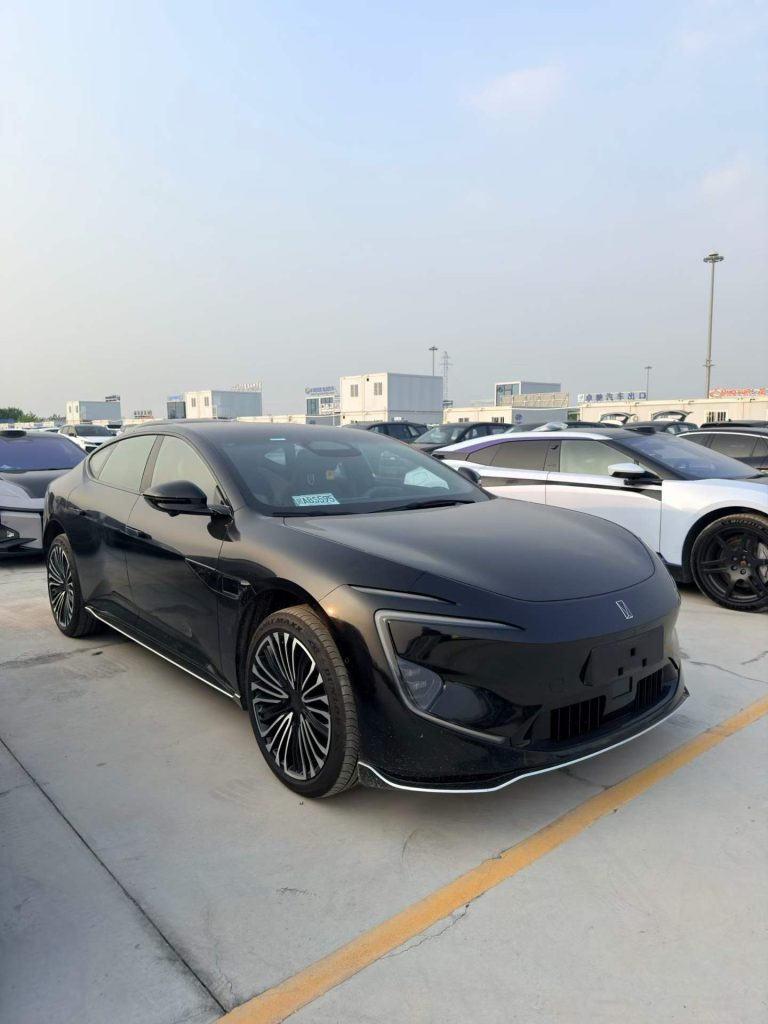 2025 AVATR 12 2026 Ultra AWD — Pre-Owned Flagship Electric Sedan