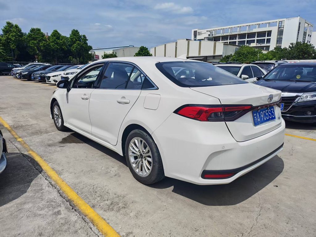 2023 Toyota Avalon 2.0L CVT Used Sedan