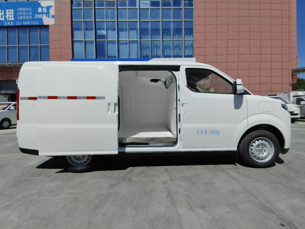 2027 Ruichi EC75 Electric Refrigerated Van — CALB 61.94kWh