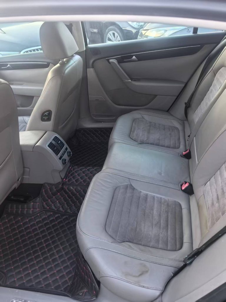 2014 Volkswagen Magotan 2.0L DSG Used Sedan, 90,000 km