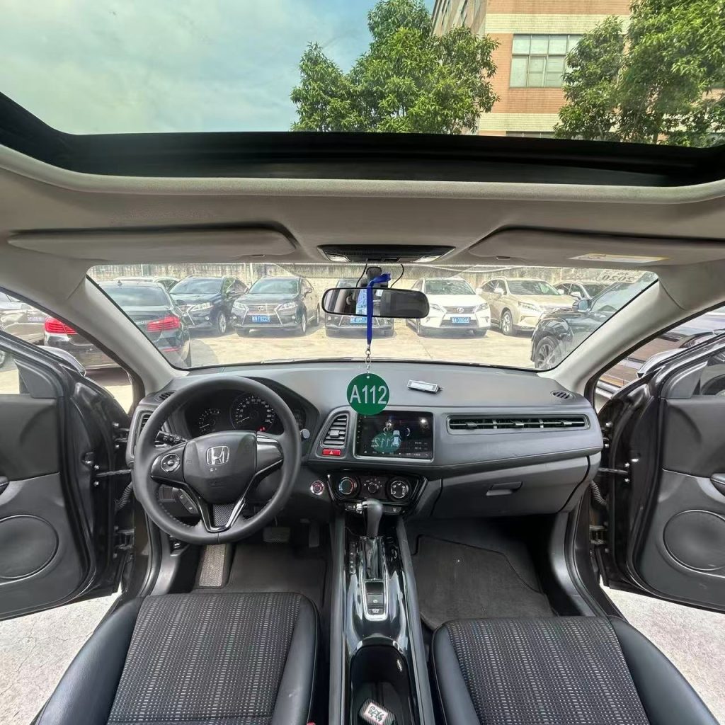 2018 Honda Vezel 1.8L CVT Used SUV, 99,000 km
