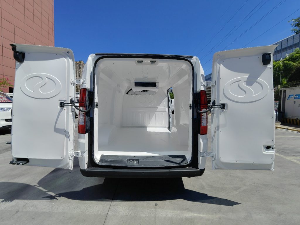 2027 Ruichi EC75 Electric Refrigerated Van — CALB 61.94kWh