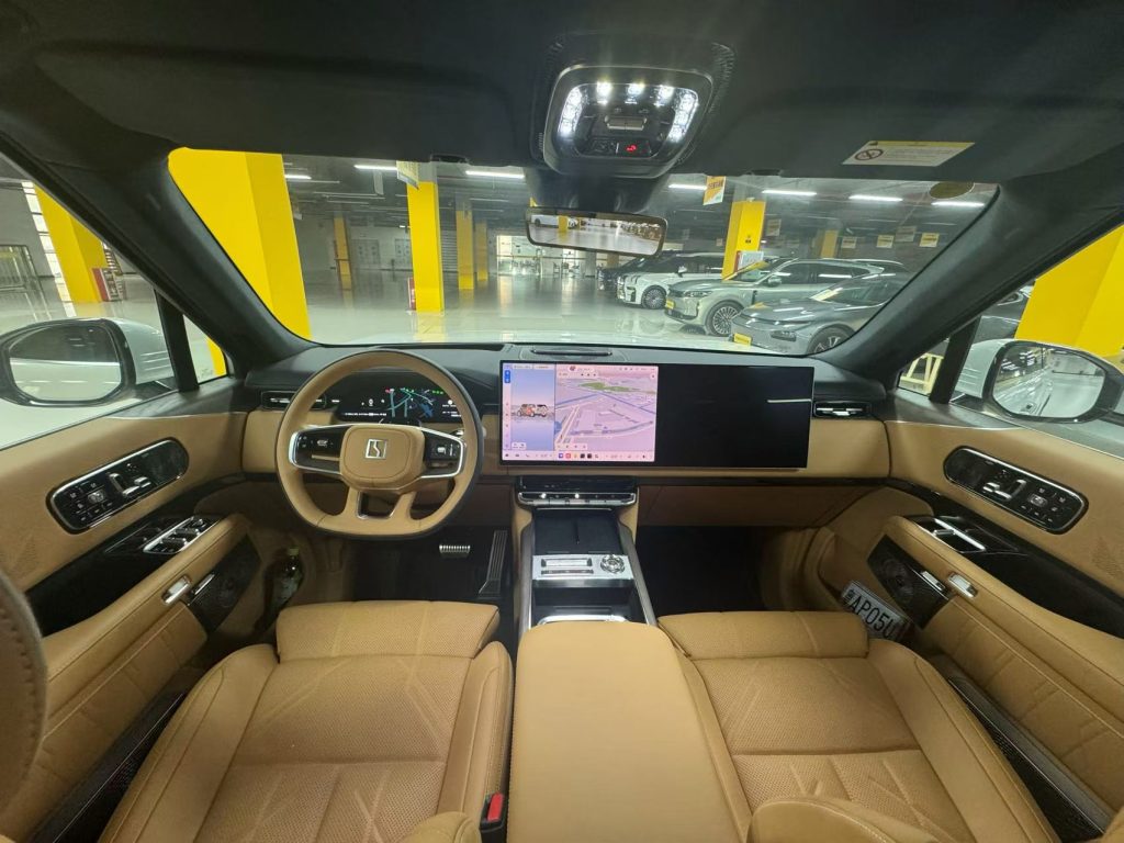 2025 ZEEKR 9X Ultra 70kWh — Pre-Owned Flagship Hybrid SUV, 822 km