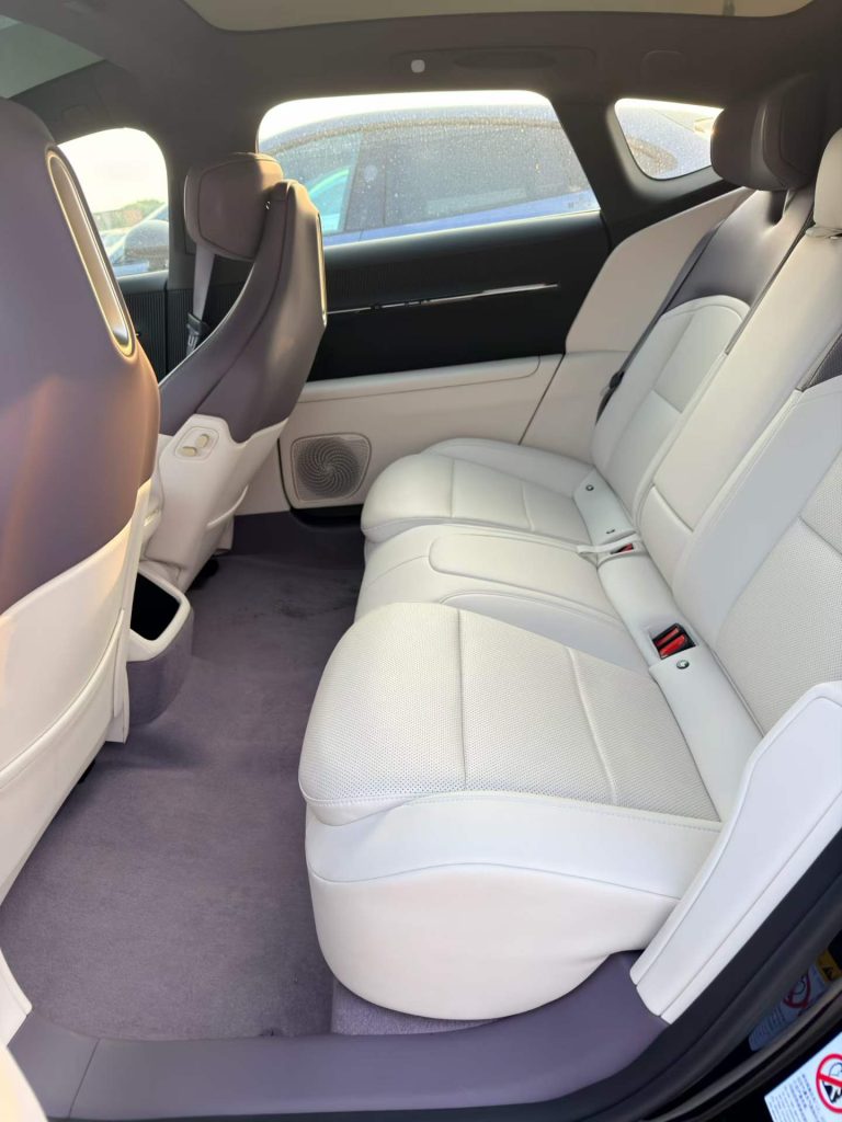 2025 AVATR 12 2026 Ultra AWD — Pre-Owned Flagship Electric Sedan