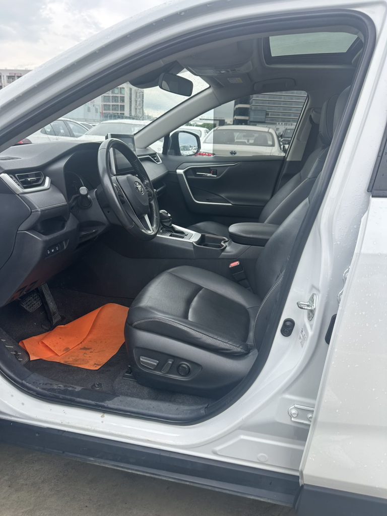 2023 Toyota RAV4 2.0L CVT Used SUV, 52,000 km