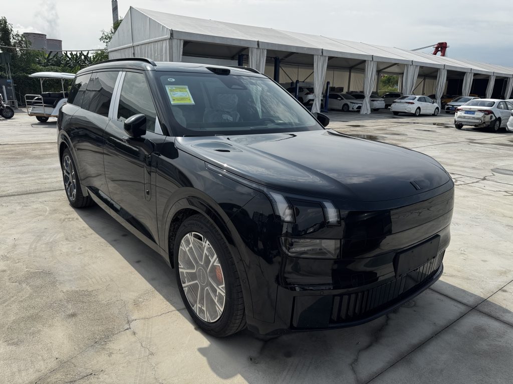 Lynk & Co 900 EM‑P