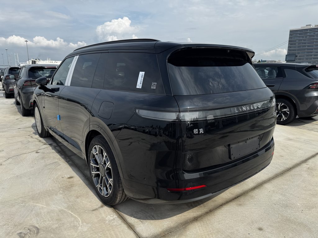 Lynk & Co 900 EM‑P