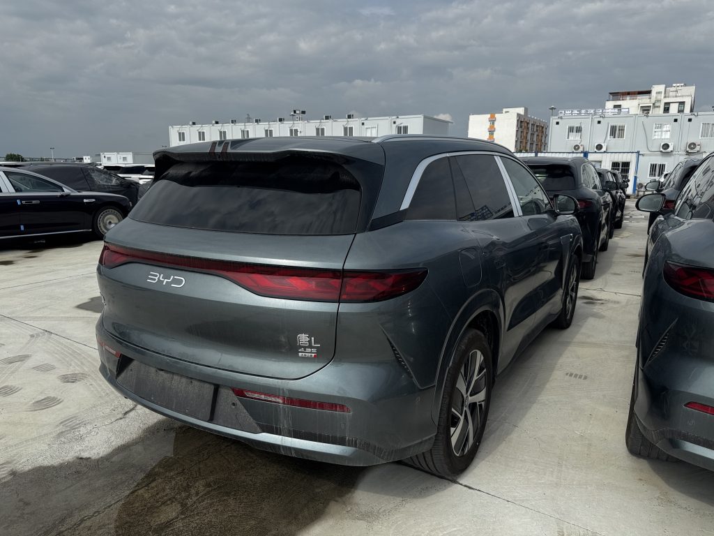 2025 BYD Tang L (Sealion 8)